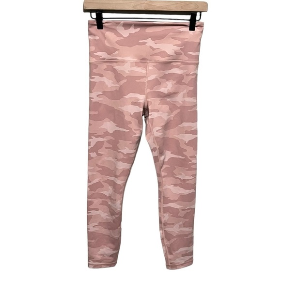 Athleta Elation Camo 7/8 Tight - Picture 4 of 11